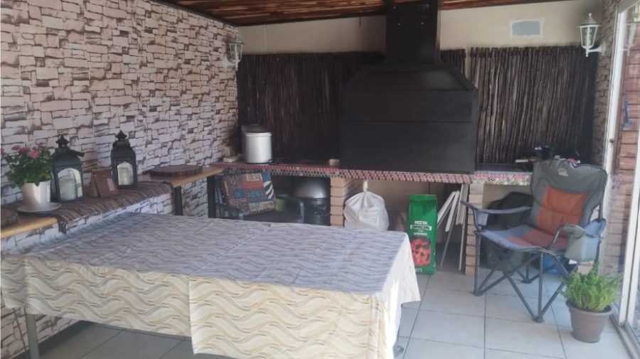 To Let 1 Bedroom Property for Rent in Fauna Free State